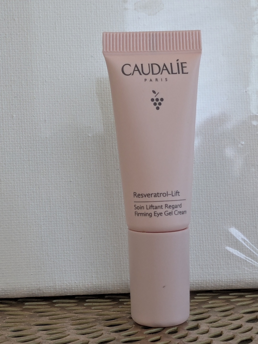 Caudalie Pink Travel Eye Gel Tube